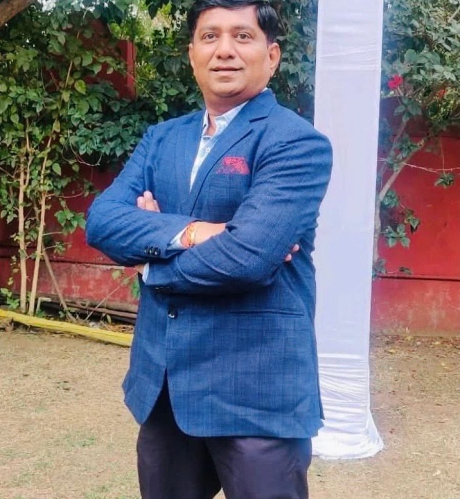 8. MAULIK SHUKLA SIR